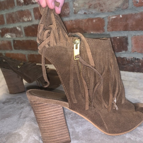 Tassel booties - Picture 4 of 5